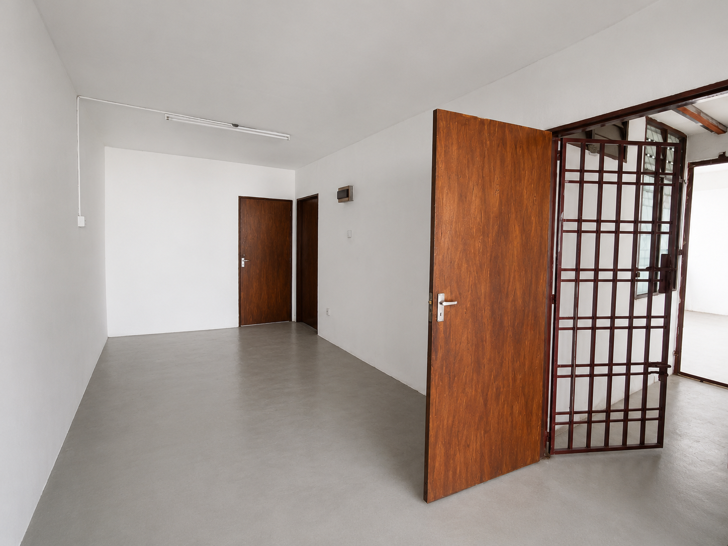 4 Bedroom Freehold | Flat Cengal Taman Putri Kulai | Below RM200K - Image 3