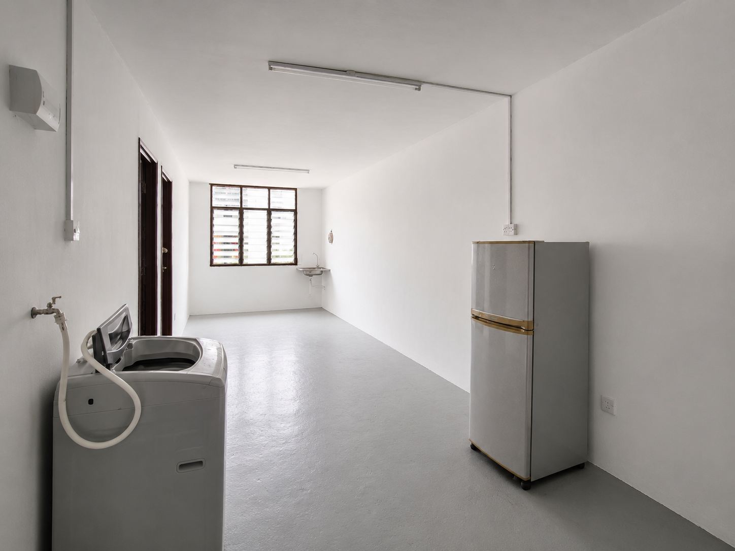 4 Bedroom Freehold | Flat Cengal Taman Putri Kulai | Below RM200K - Image 4