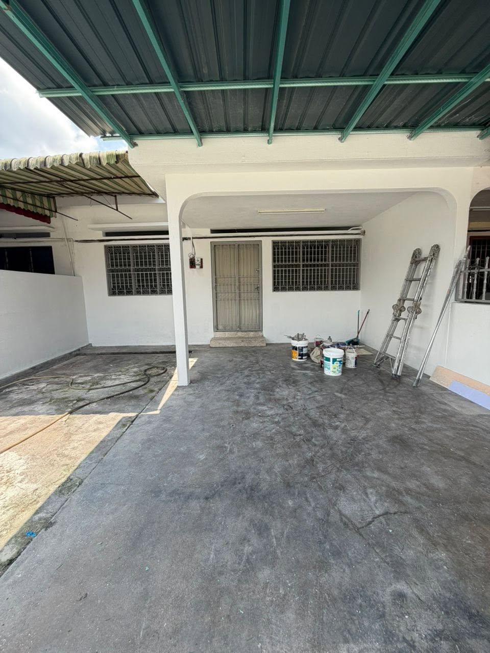 First Garden Single Storey Terrace House For Sale