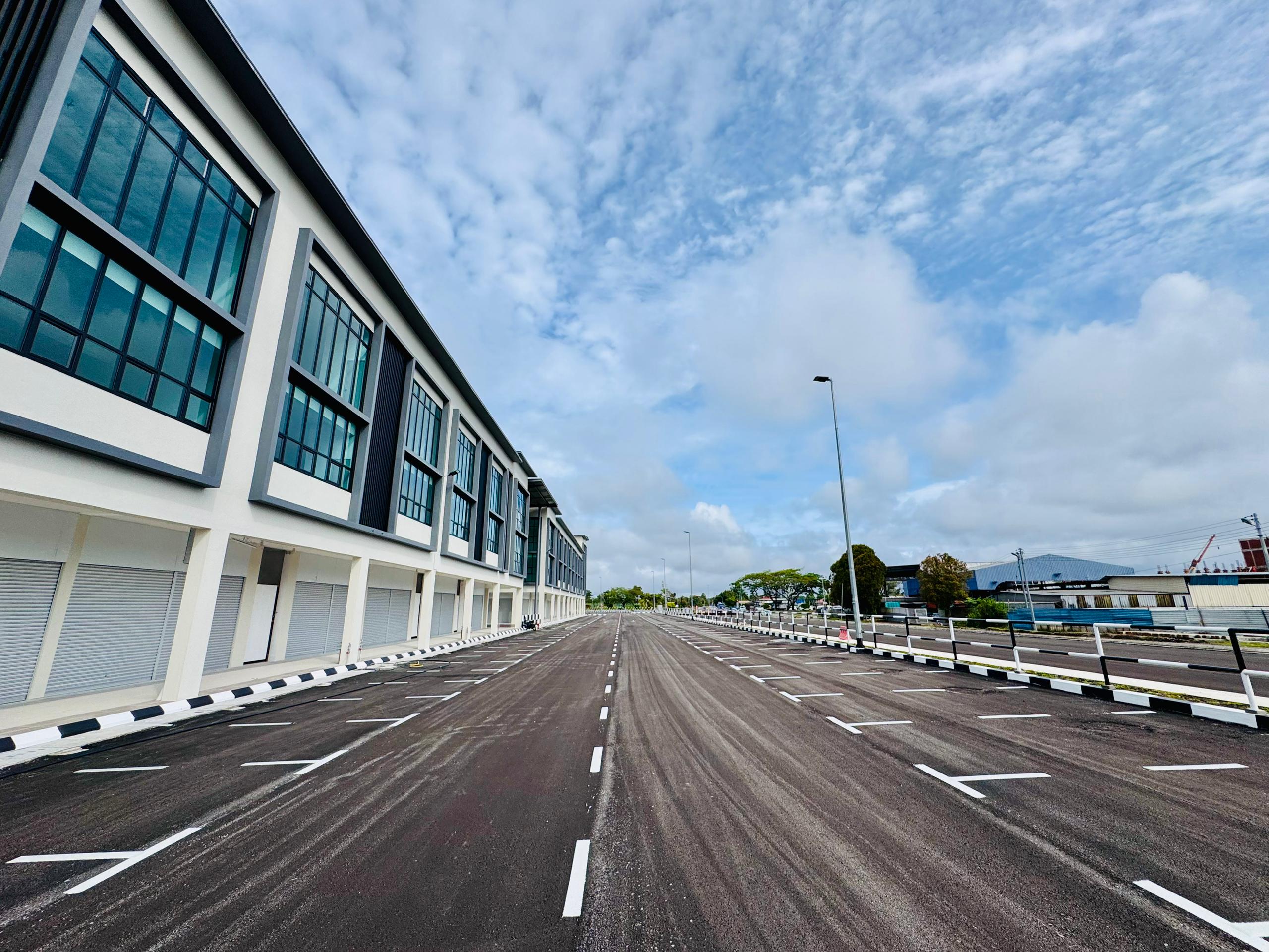 🔥Pines Square Parade #NEW 3 Storey Commercial Shoplot for SALE🔥 - Image 5