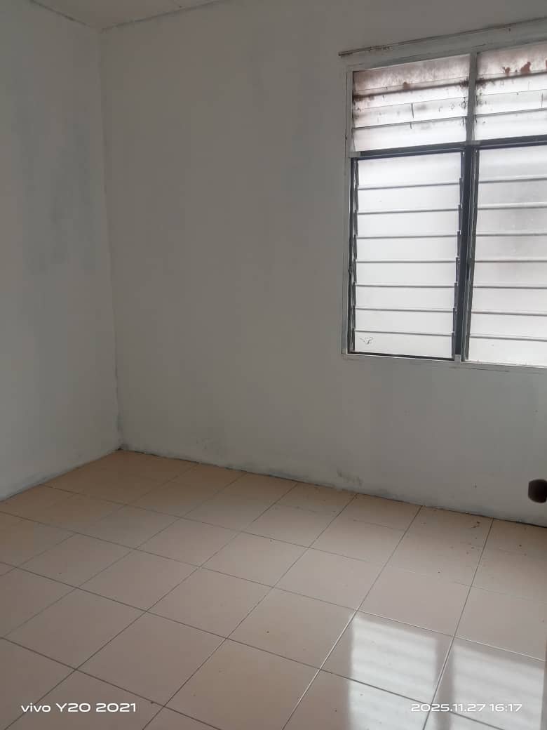 Freehold 3BR Single Storey Terraced House For Sale at Taman Mahsuri - Image 4