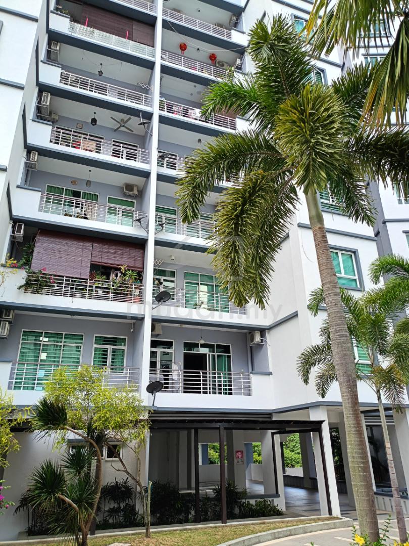 I-Regency Condominium 1325sf Block A, 2 carparks, @Gelugor Penang