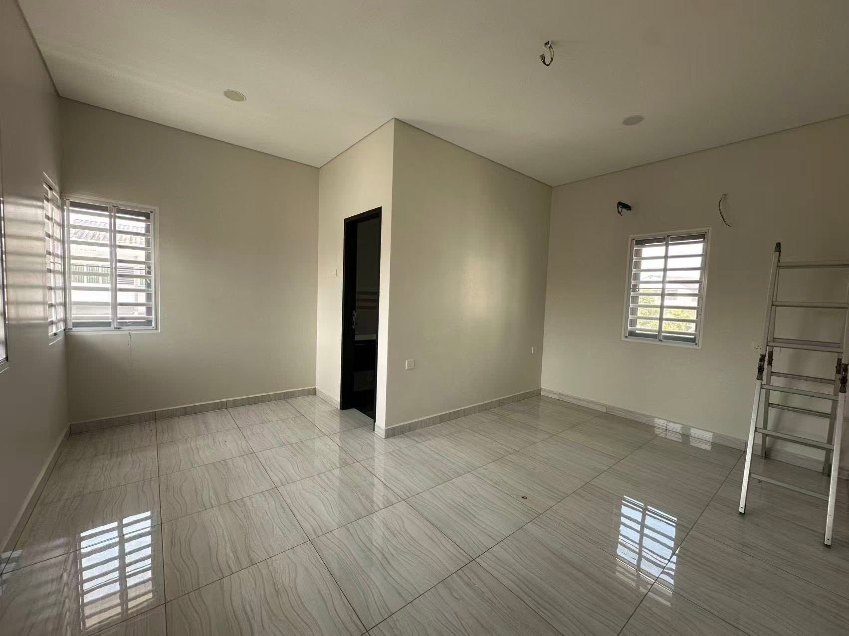TAMAN MANSION DOUBLE STOREY CORNER BUNGALOW FOR SALE IPOH  - Image 10