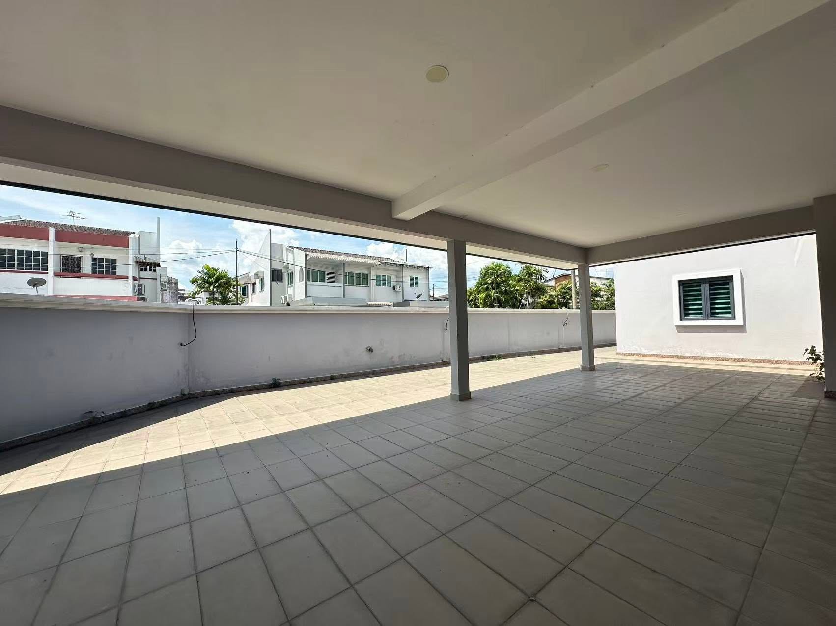 TAMAN MANSION DOUBLE STOREY CORNER BUNGALOW FOR SALE IPOH  - Image 2