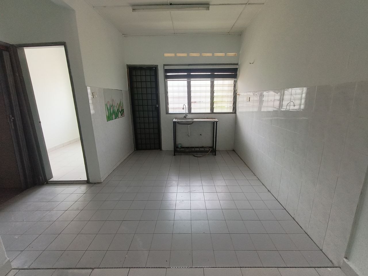 TERRACE HOUSE NEAR KLIA - Image 5