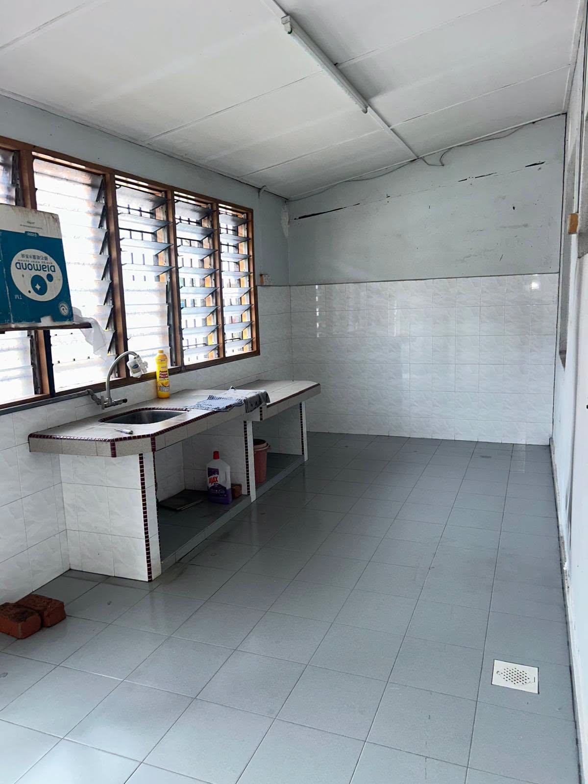 Tanjung Tualang Halaman Tualang Indah Single Storey Terrace House for Sale - Image 8