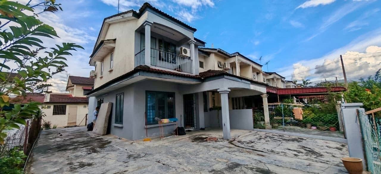 Bercham Pakatan Jaya 2 Storey Terrace (Intermediate Corner Unit) For Sale